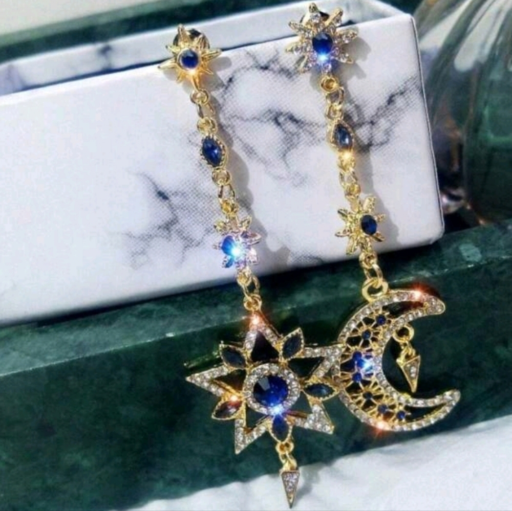 Hollow Moon Pentagram Dangle Earrings